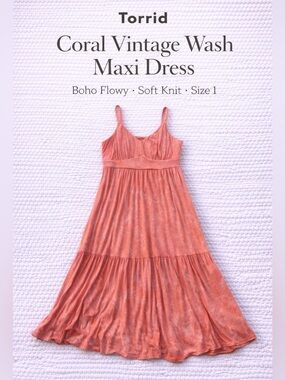 Torrid Vintage Wash Maxi Dress Boho Flowy Soft Knit Size 1
Dress